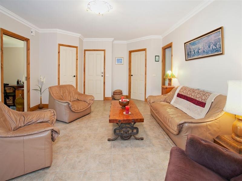 61 James Cook Drive, Wandana Heights VIC 3216