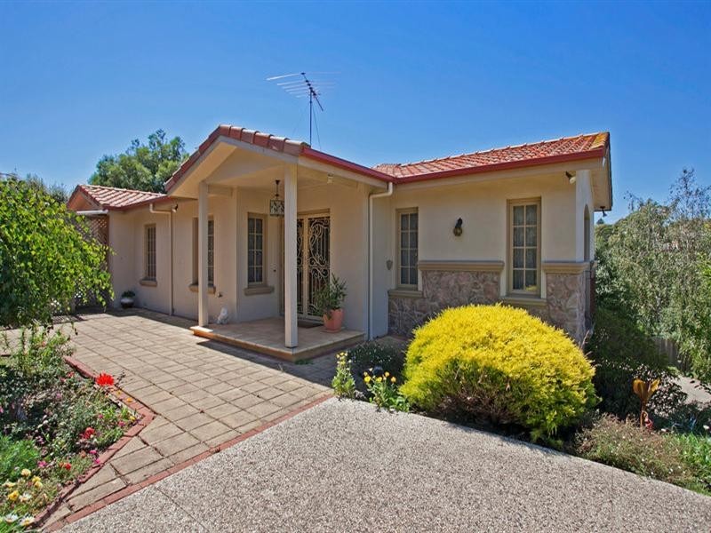 61 James Cook Drive, Wandana Heights VIC 3216