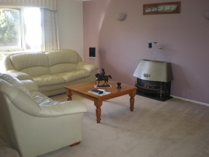 2 Durran Street, St Albans Park VIC 3219