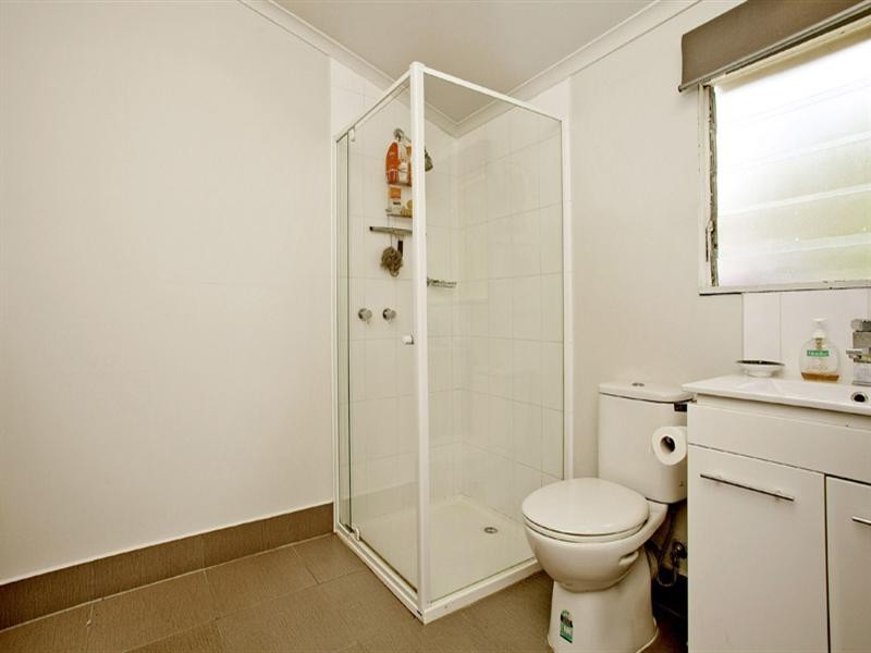 35 Waratah Street, Geelong West VIC 3218