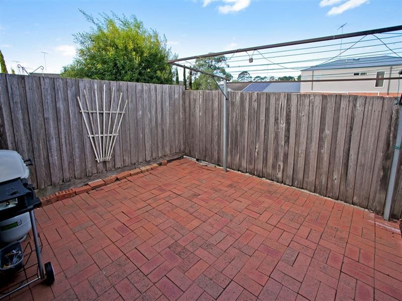 1/24 Percy Street, Newtown VIC 3220