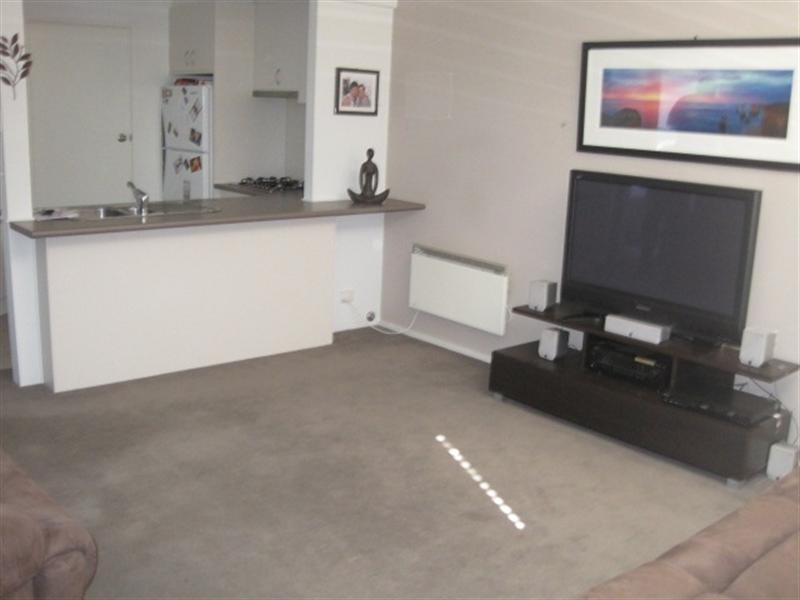 3/83 Camden Road, Newtown VIC 3220