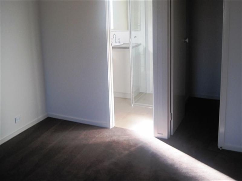 72-74 Curtain Drive, Leopold VIC 3224