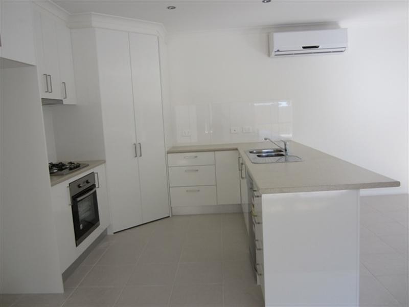 2/13 Matthew Street, Grovedale VIC 3216