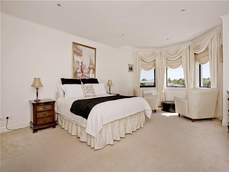 3 Meadowvale Drive, Grovedale VIC 3216