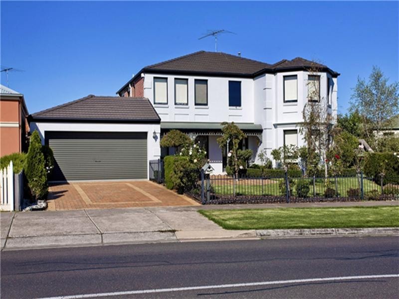 3 Meadowvale Drive, Grovedale VIC 3216