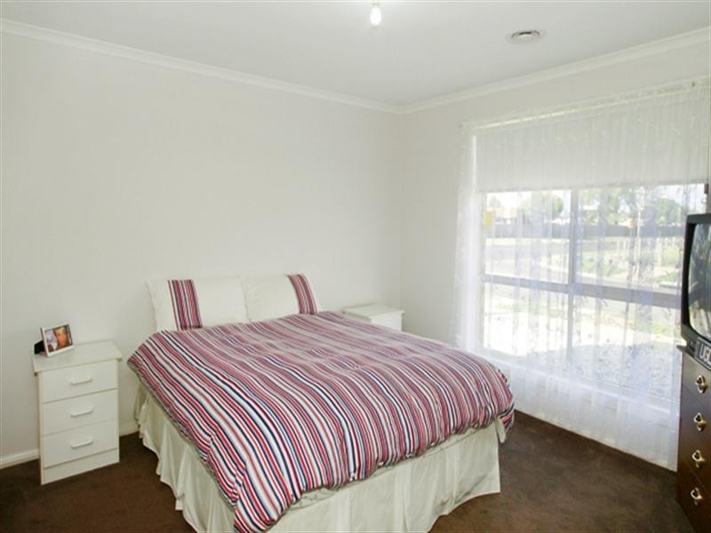 2 Nigella Avenue, Corio VIC 3214