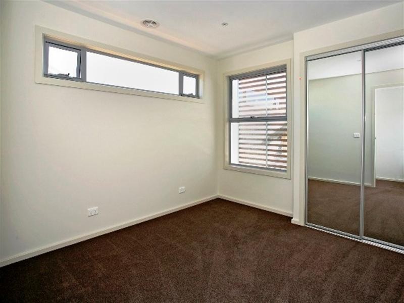 4/67 Sydney Parade, Geelong VIC 3220