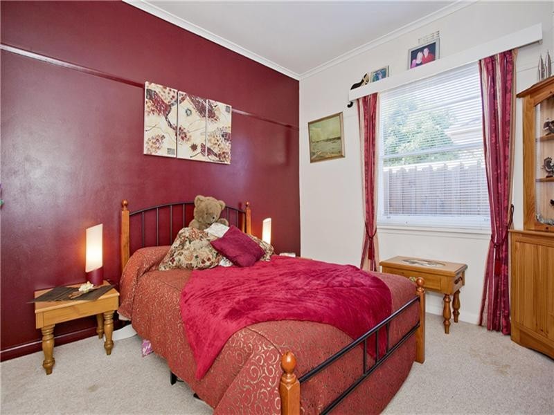 7 Roslyn Road, Belmont VIC 3216