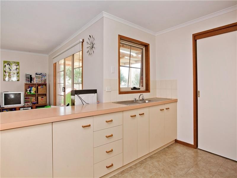 3 Enrob Court, Grovedale VIC 3216