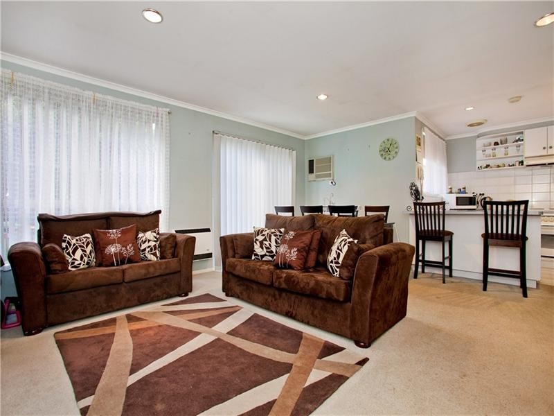 2/35 Beauford Avenue, Bell Post Hill VIC 3215