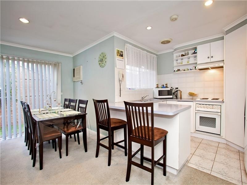 2/35 Beauford Avenue, Bell Post Hill VIC 3215