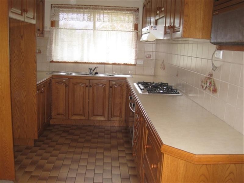 102 Ernest Street, Bell Post Hill VIC 3215