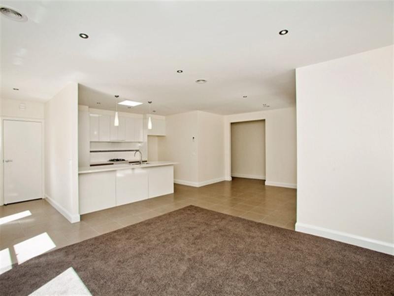 5 Dodds Way, Newtown VIC 3220