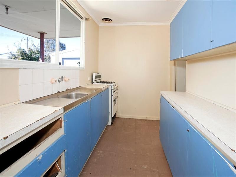 79 Fairbairn Drive, Corio VIC 3214