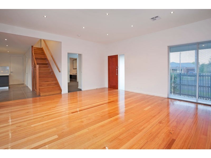 195 Kilgour Street, Geelong VIC 3220