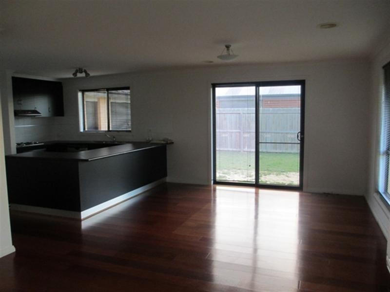 37 Smith Street, Grovedale VIC 3216