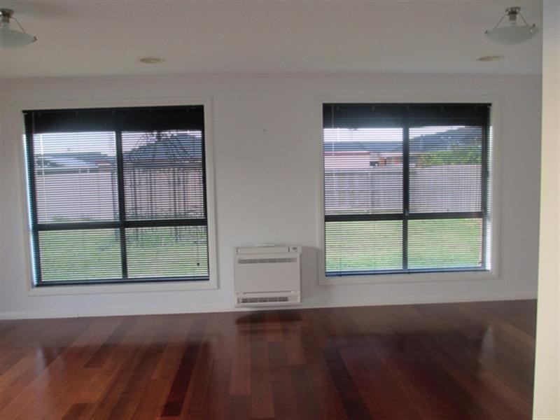 37 Smith Street, Grovedale VIC 3216