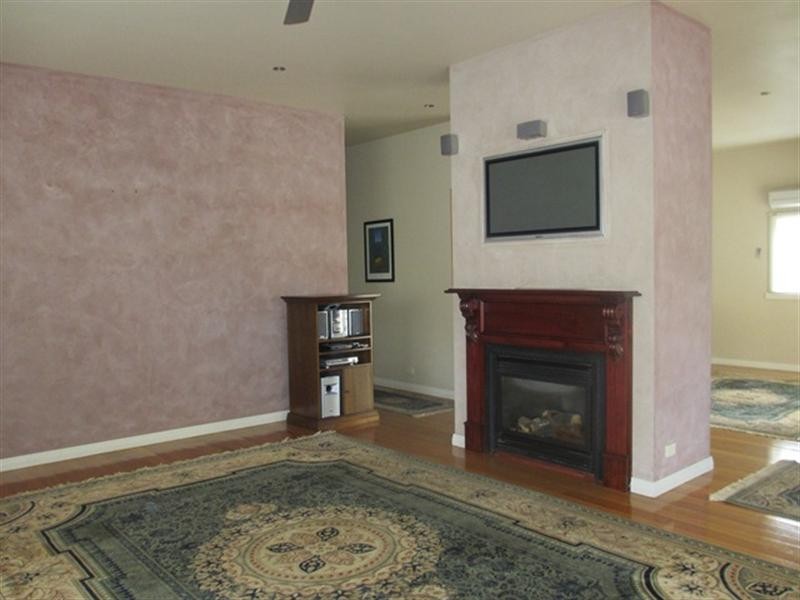 3 Lascelles Avenue, Manifold Heights VIC 3218