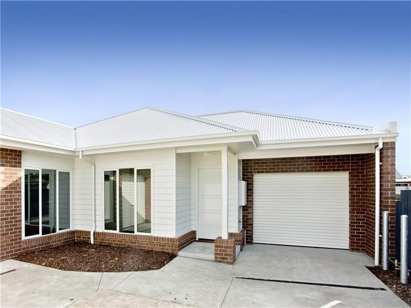 2/32 Banfield Street, Bell Park VIC 3215