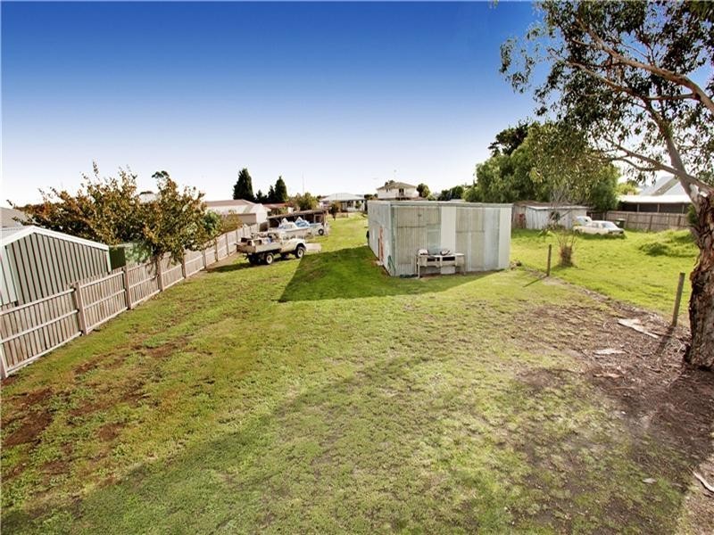 291 Wilsons Road, St Albans Park VIC 3219