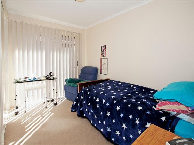 1/2 Glover Street, Newcomb VIC 3219