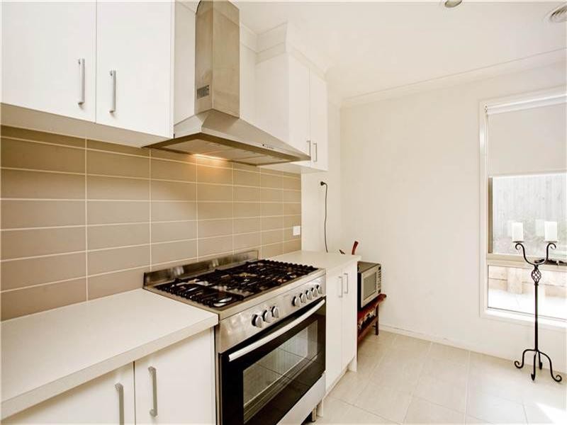 5 Tracken Terrace, Grovedale VIC 3216