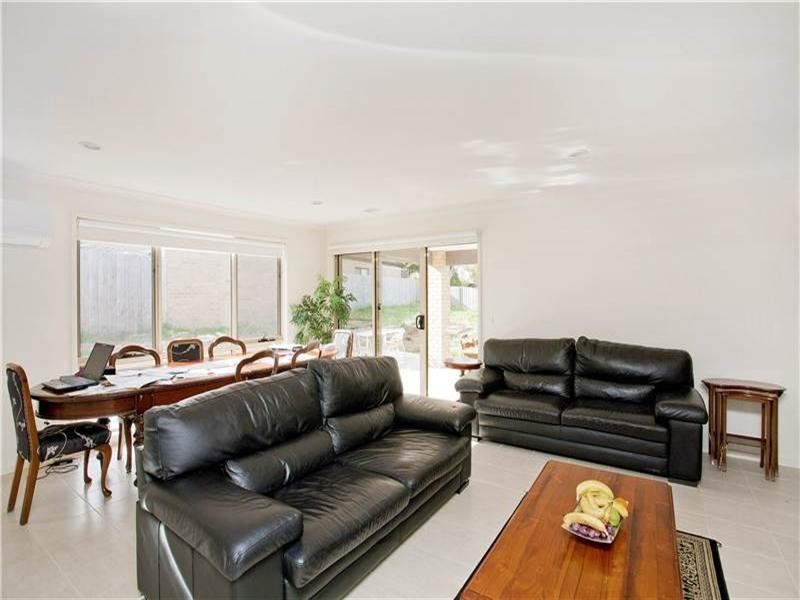 5 Tracken Terrace, Grovedale VIC 3216