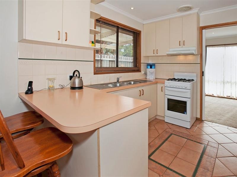 5 Seymour Close, Grovedale VIC 3216