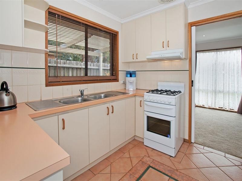 5 Seymour Close, Grovedale VIC 3216