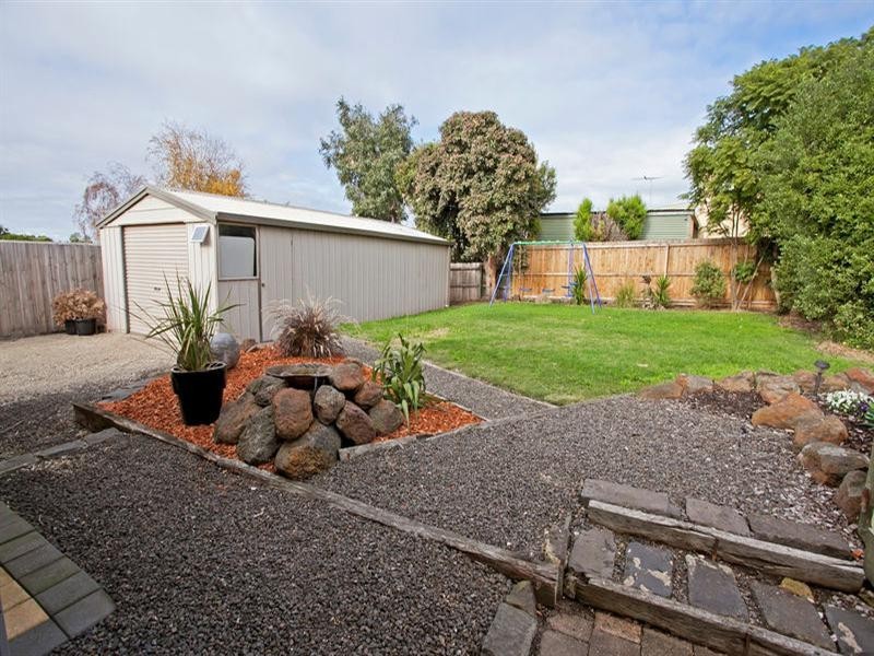 5 Seymour Close, Grovedale VIC 3216