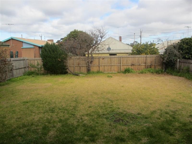 50 Walker Street, Rippleside VIC 3215