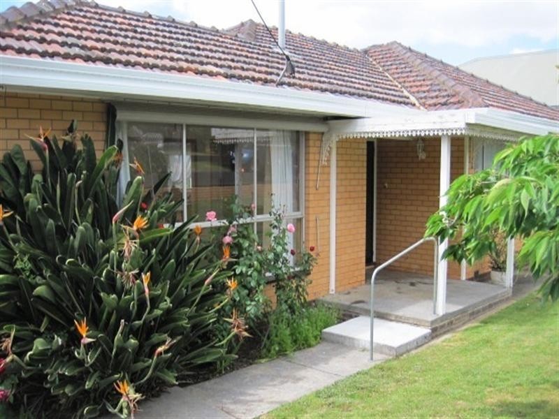 23 Acacia Street, Hamlyn Heights VIC 3215