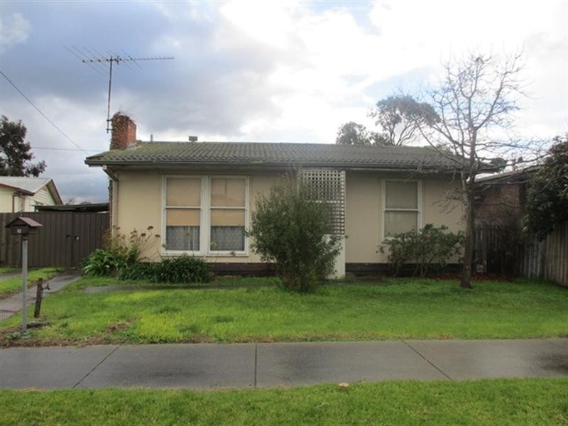 8 Takoma Court, Norlane VIC 3214