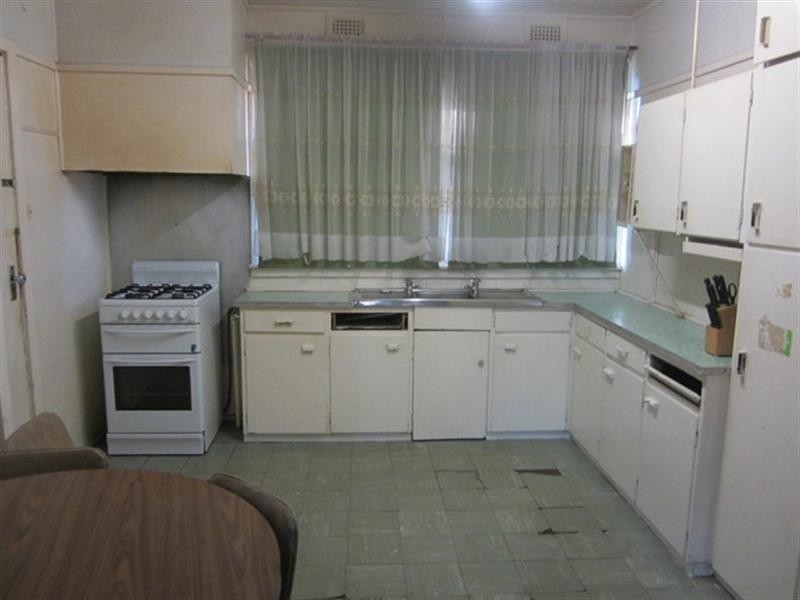 8 Takoma Court, Norlane VIC 3214