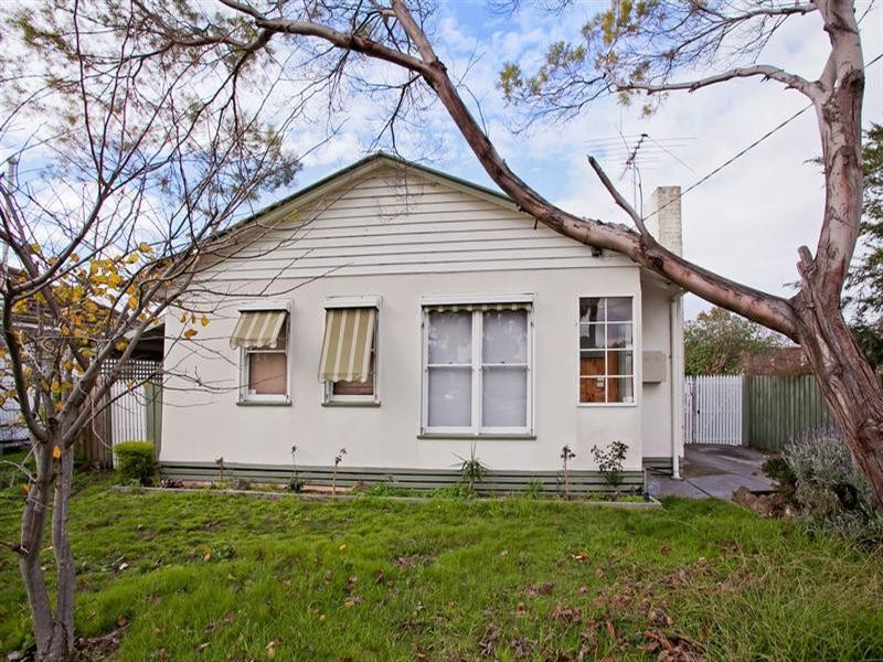 42 Robin Avenue, Norlane VIC 3214