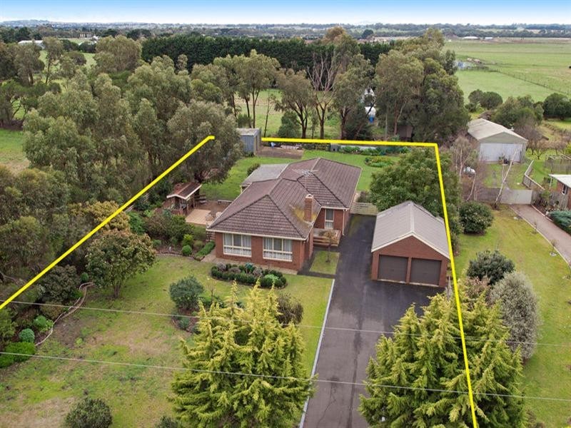 35 Lower Duneed Road, Mount Duneed VIC 3216