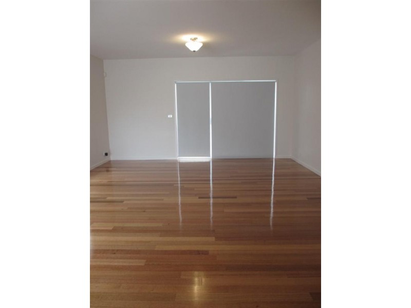 1/1 Herbert Court, Newcomb VIC 3219