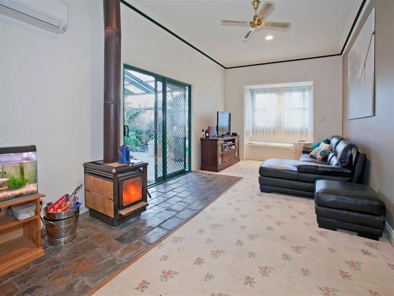 49 Riverview Terrace, Belmont VIC 3216