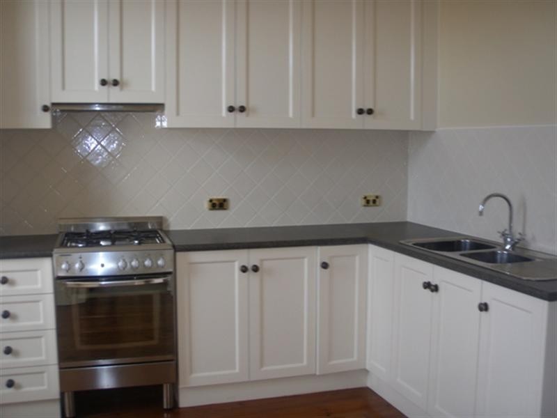 11B Pevensey Crescent, Geelong VIC 3220