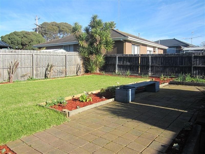 52 Walpole Avenue, Belmont VIC 3216