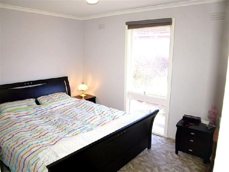 1/50 Maurice Street, Herne Hill VIC 3218