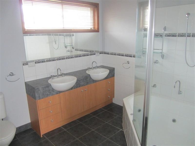 45 Chapel Street, Whittington VIC 3219