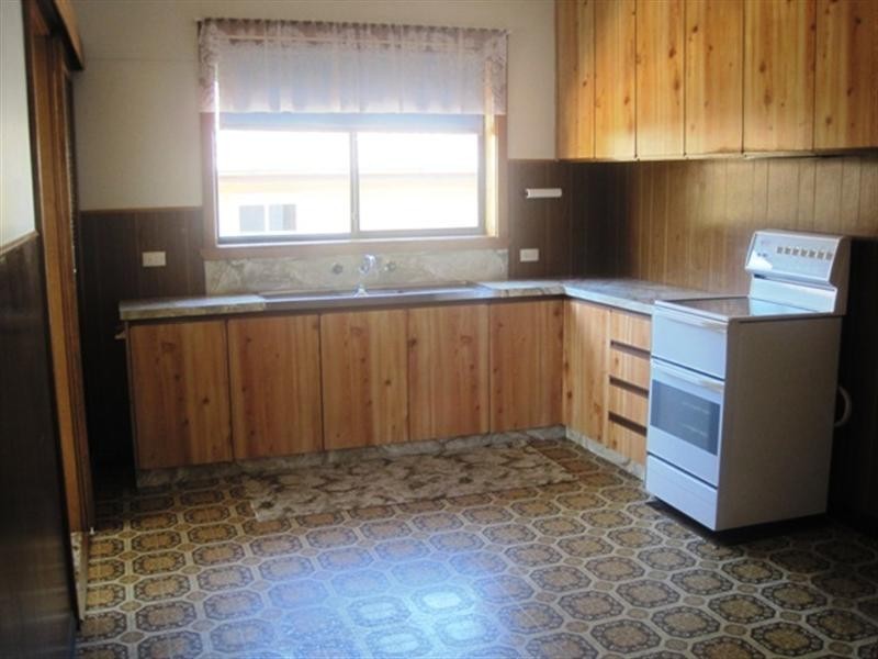 5 Chaucer Street, Hamlyn Heights VIC 3215