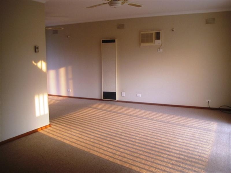 6 Moreland Avenue, Corio VIC 3214