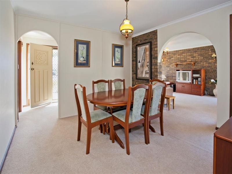 23 Konrads Crescent, Highton VIC 3216