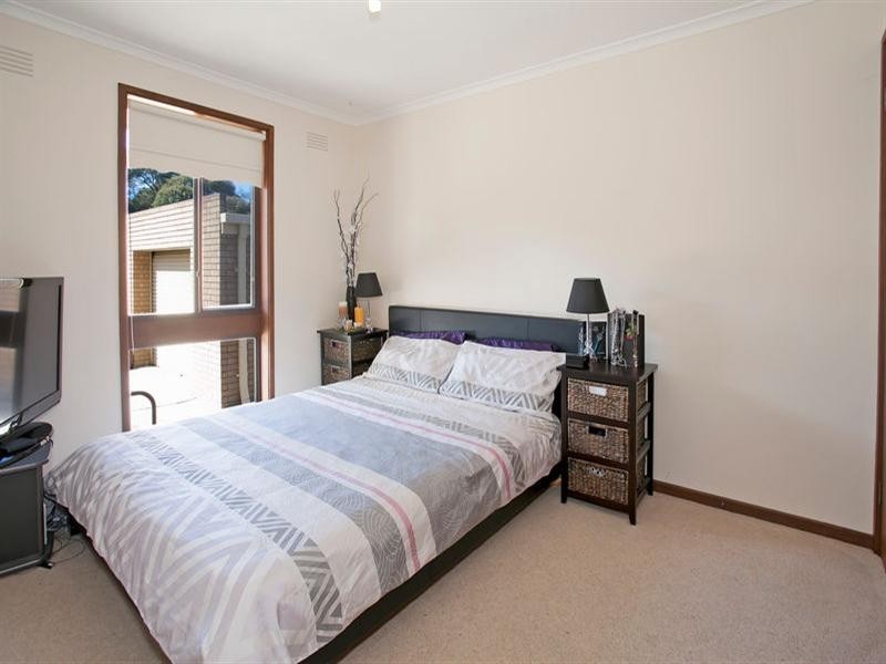 23 Konrads Crescent, Highton VIC 3216