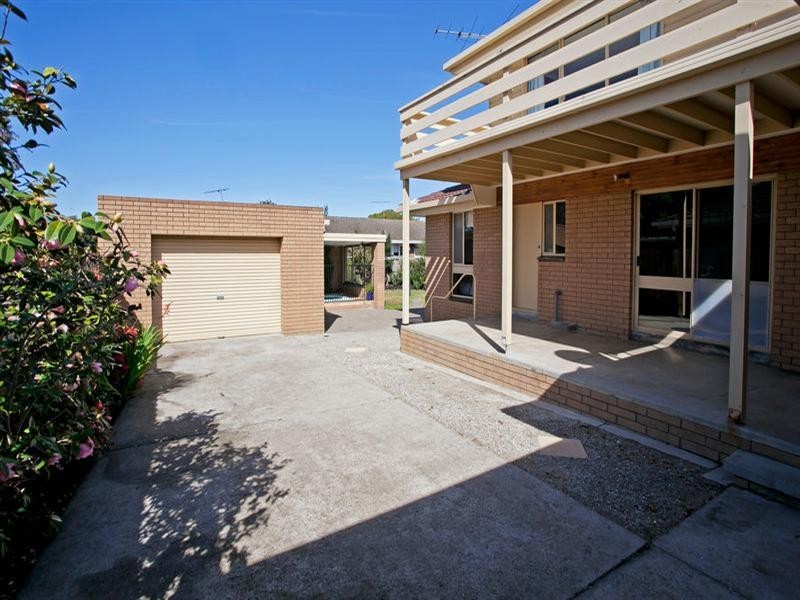 23 Konrads Crescent, Highton VIC 3216