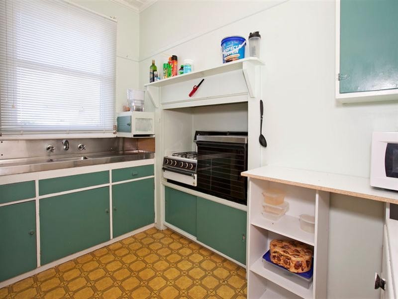 3 Helen Street, East Geelong VIC 3219
