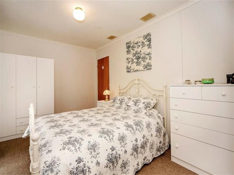 183 Solar Drive, Whittington VIC 3219